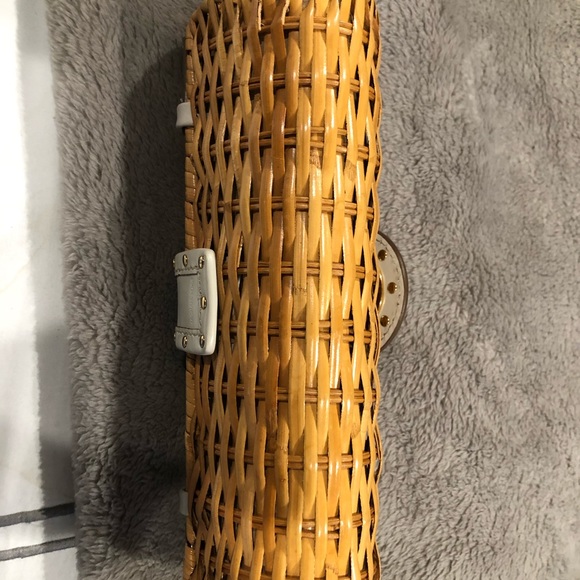 Michael Kors Santorini Straw & Leather Clutch Bag - Picture 7 of 9